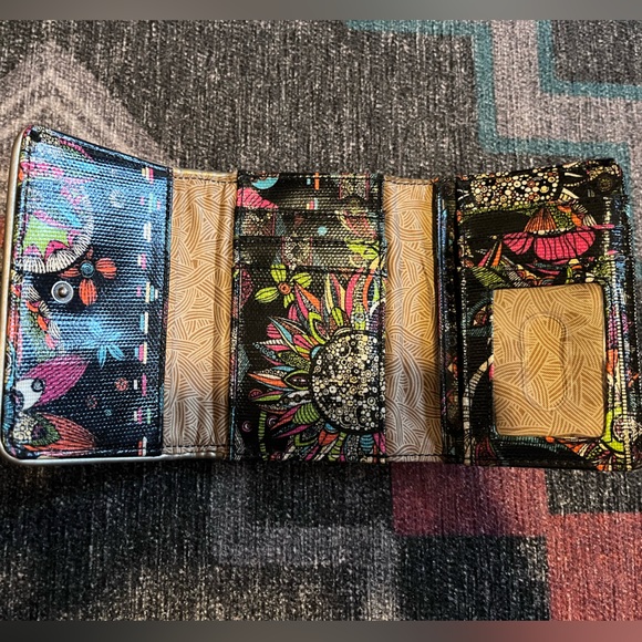Sakroots Artist Circle Small Trifold Wallet - Neon Spirit Desert - Picture 3 of 3